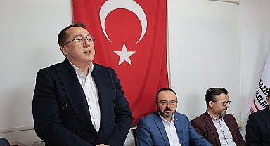 AK Parti Nevşehir Belediye Başkan Adayı Dr. Mehmet Savran, Nevşehir Vatan Şehit Şehitleri ve Gazileri Derneği'ni ziyaret etti