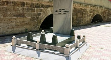 Ali Fuat Cebesoy'un mezarı nerede? Tartışma konusu oldu!