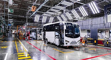 Anadolu Isuzu midibüs ihracatında 20. kez şampiyon