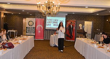 Annelerden mesaj: Başarabılırsınız çünkü kadınsınız!