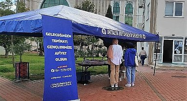 Antalya Büyükşehir'den üniversitelilere çorba ikramı