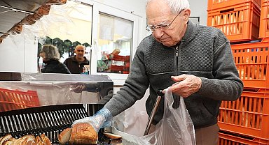 Antalyalılar ekmeği ucuza yiyor