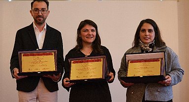 Araştırmacı bilim insanlarına 'insani gelişim' ödülü