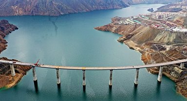 Artvin Yusufeli'de iki yaka birleşti