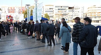 Aydın Büyükşehir Belediyesi'nden Berat Kandili'nde Helva Hayrı