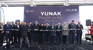Bakan Göktaş Konya Büyükşehir'in Yunak'a Kazandırdığı Kapalı Pazar Yerinin Açılışını Yaptı