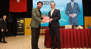 Başkan Altay, Şehir Konferansları'na katıldı
