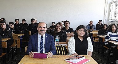 Başkan Altay: “Üniversiteye Hazırlanan ve Eğitim Desteğine Başvuran Öğrencilerimizin İkinci Ödemelerini De Yaptık