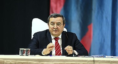 Başkan Batur'dan anlamlı veda