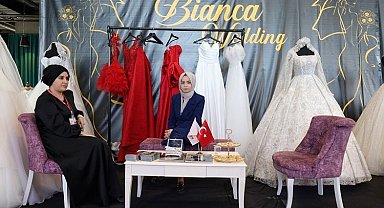 Başkan Büyükakın, Kocaeli Evlilik Fuarı'nı ziyaret etti