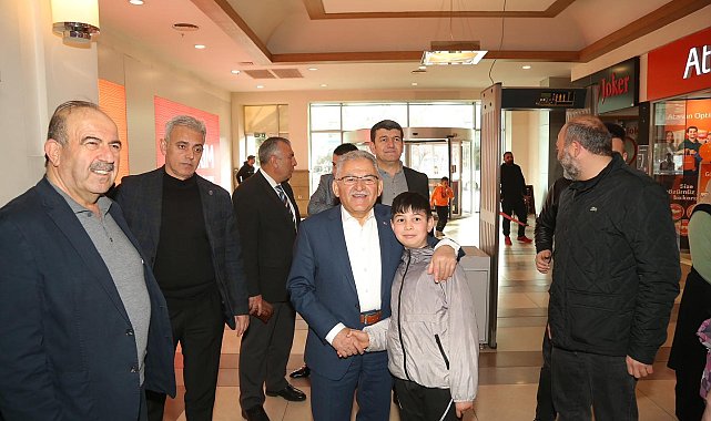 Başkan Büyükkılıç: ''Vatandaşlara layık olmak için şehrimiz adına gayret gösteriyoruz''