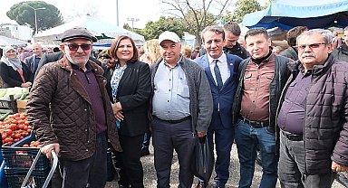 Başkan Çerçioğlu'na Umurlu'da Sevgi Seli