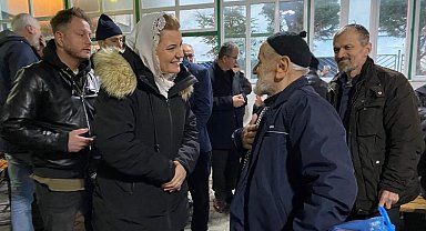 Başkan Hürriyet İzmitlilerle buluşmaya devam ediyor