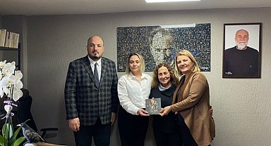 Başkan Hürriyet'ten galaya davet