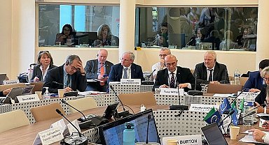 Başkan Tunç Soyer Avrupa Konseyi toplantıları için Paris'te 