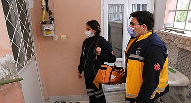 Burhaniye'de evde bakım hizmetleri aralıksız sürüyor