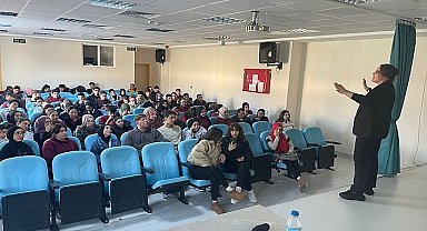 Burhaniye'de Kadına Şiddete Karşı Toplumsal Bilinç