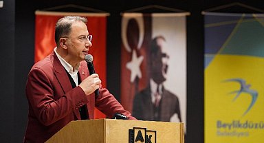 Çalık: "Gençlerimiz geleceğini yabancı memleketlerde aramasın"