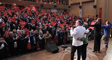 Cem Karaca, Barış Manço, Erkin Koray, Neşet Ertaş konserle anıldı
