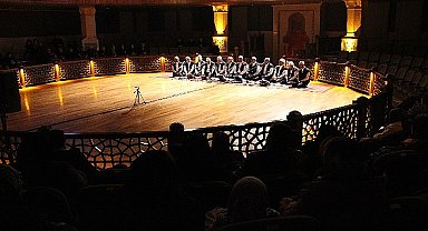 Deprem Şehitleri Konya'da Dualarla Yad Edildi