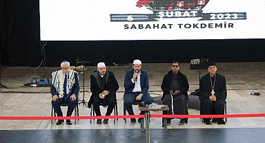 Deprem şehitleri ortak dualarla anıldı