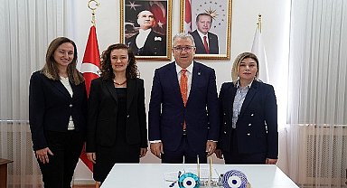 Egeli Doktora Öğrencisinden 'Sigara Karşıtı Hemşirelik Girişimleri Mobil Uygulaması'