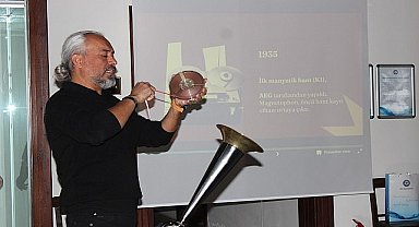  EÜ Etnografya Müzesinde ses kayıt cihazlarına tarihi yolculuk