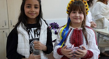 Farklı kültürler KO-MEK'te buluştu