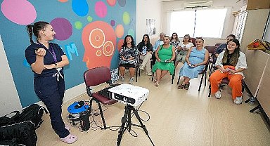 Gaziemirli anne adayları, Gebe Okulu'nda doğuma hazırlanıyor