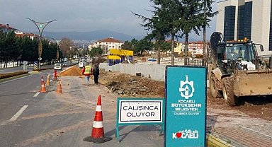 Gölcük Devlet Hastanesi'ne yeni kavşak