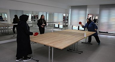 Günebakan Anne Şehir'de masa tenisi turnuvası