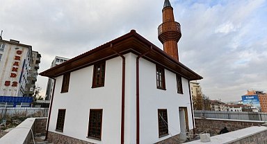 Hamidiye Camisi ayağa kaldırılıyor