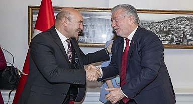 İzmir esnafından Başkan Soyer'e: Hakkınız ödenmez