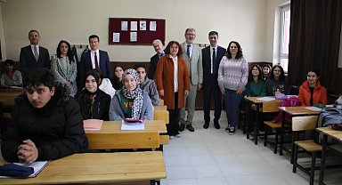 İzmir'de 'Hayat Boyu Öğrenme' buluşması