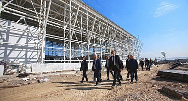 Karabağlar Atatürk Gençlik ve Spor Merkezi'nde sona yaklaşıldı