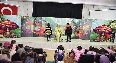 Kartepe'de çocuklar doyasıya eğlendi