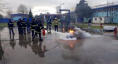 Kocaeli Büyükşehir İtfaiyesi'nden Tekirdağ'da eğitim