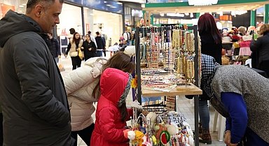 Kocaeli'de kadın emeği ürünler alıcıyla buluşuyor