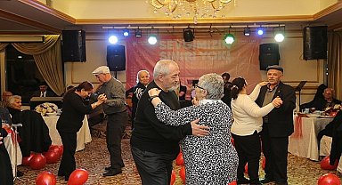 Küçükçekmece Belediyesi'nden Eskimeyen Çiftlere '14 Şubat' Daveti