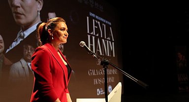 Leyla Hanım'ı canlandıran Özge Borak konuştu...