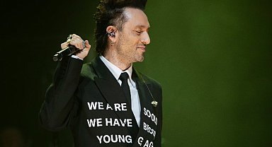 Mabel Matiz'den Londra'da unutulmayacak konser