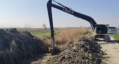  Manisa genelinde dere temizlikleri sürüyor