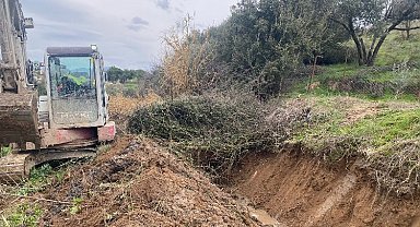 MASKİ'den Sinirli Mahallesinde dere temizliği