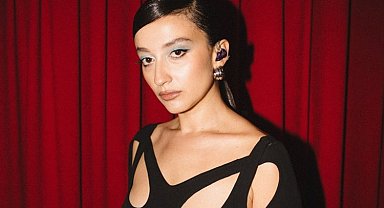 Melike Şahin'den depremzede çocukların eğitimine destek