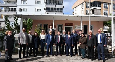 Muhittin Böcek muhtarlarla buluştu