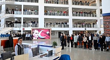 Muratpaşa depremin yıldönümünde saygı duruşunda