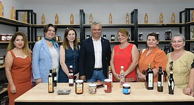 Muratpaşa'da kadın kooperatifleri kazandırmaya devam ediyor