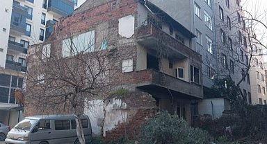 Osmangazi'de metruk binalar yıkılıyor