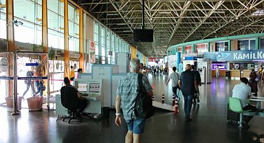 Otobüs biletleri uçak fiyatlarıyla yarışıyor