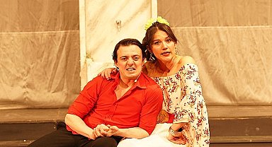 Sahne Tozu Tiyatrosu, Gırgıriye'yi “Sosyal Market